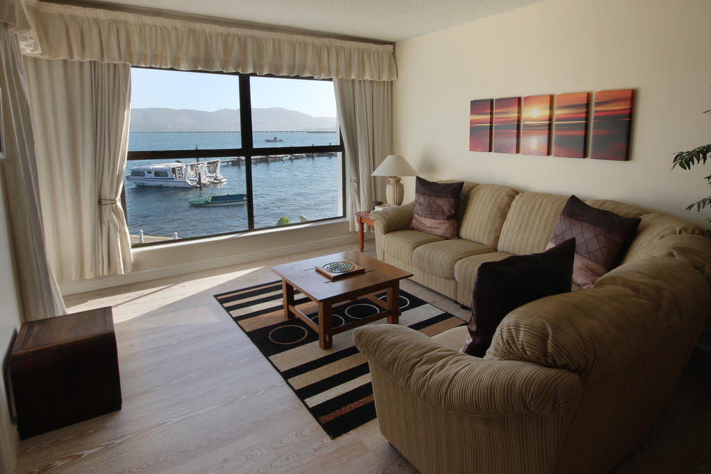 Laguna Grove Holiday Rentals Knysna Exterior photo